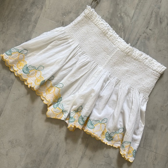 Joie. Shorts  Sleep shorts.  100% cotton. White yellow teal. Elastic.+ Smocking - Picture 5 of 7
